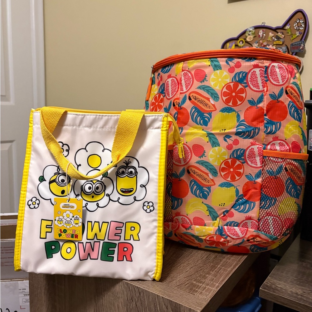 Large Backpack Flower Thermal & Yellow Minion 'Flower Power' Kids Lunch Tote
